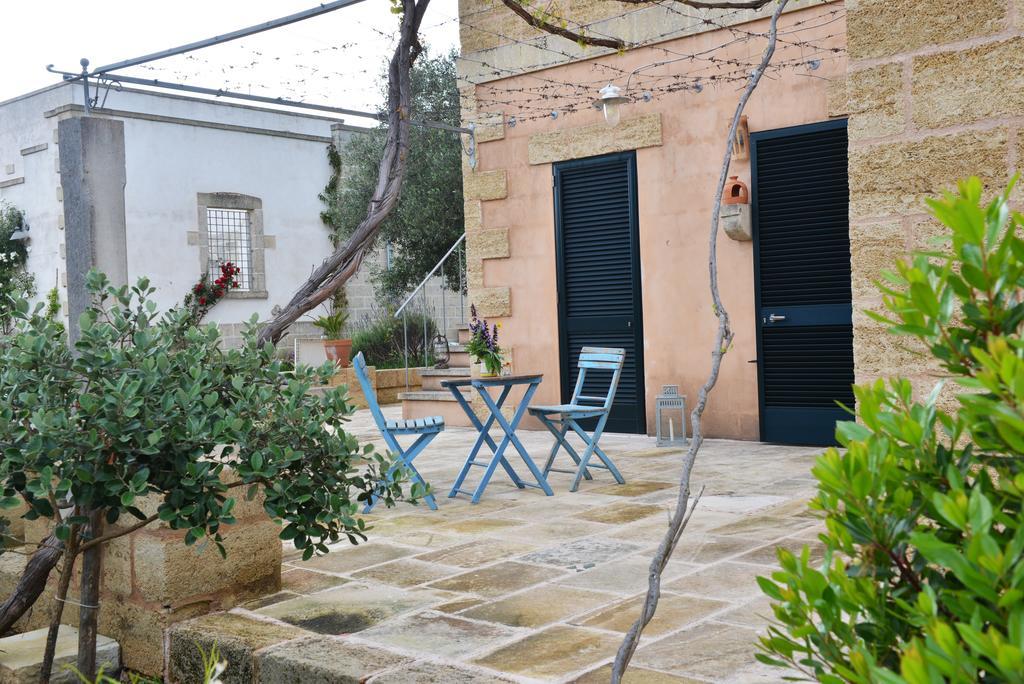 Corte Dei Salentini Carpignano Salentino Exterior photo
